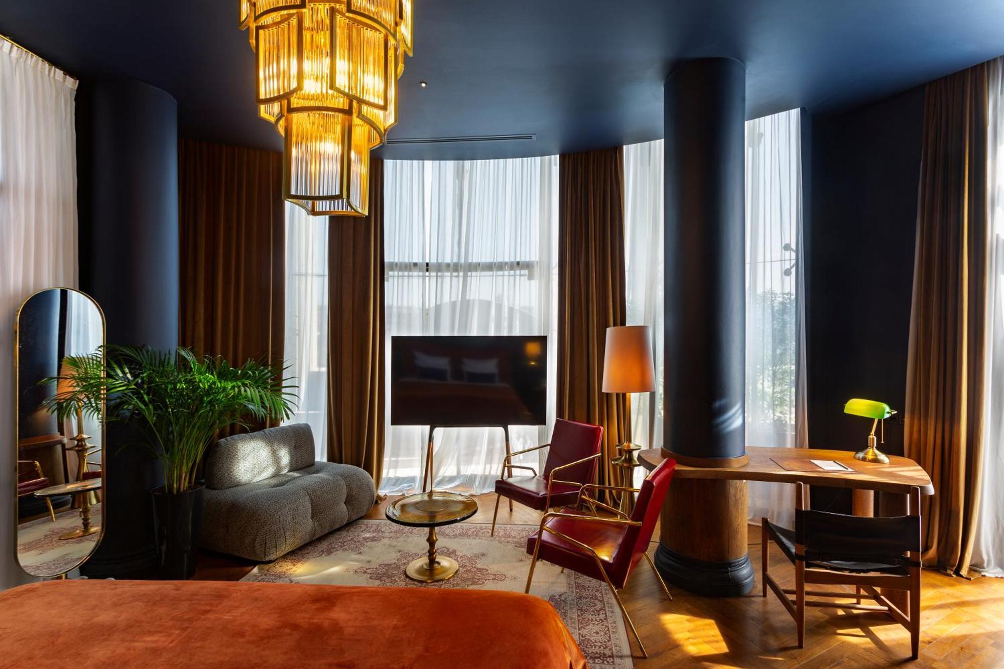 Zorba&Bond Boutique Hotel Tbilisi Buitenkant foto
