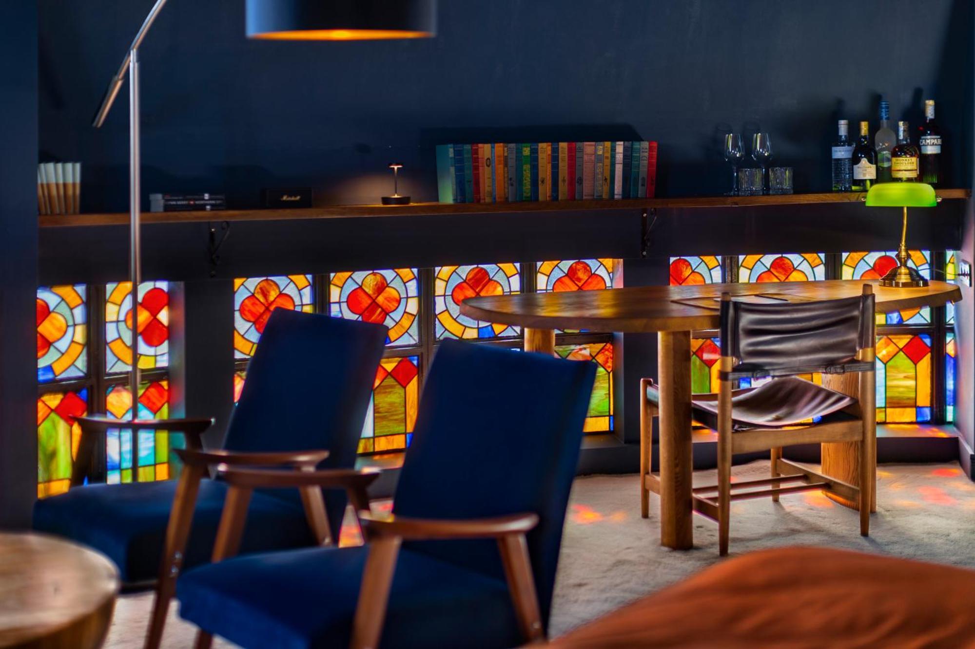 Zorba&Bond Boutique Hotel Tbilisi Buitenkant foto