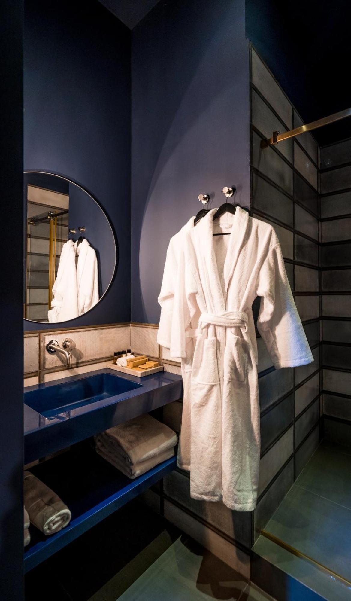 Zorba&Bond Boutique Hotel Tbilisi Buitenkant foto