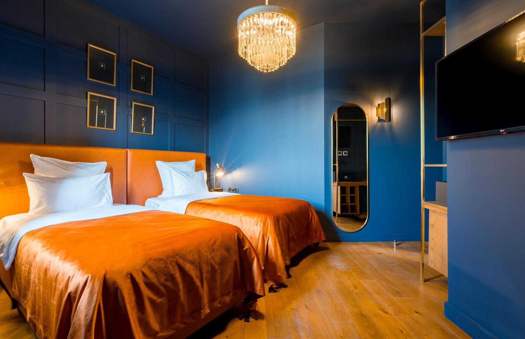Zorba&Bond Boutique Hotel Tbilisi Buitenkant foto